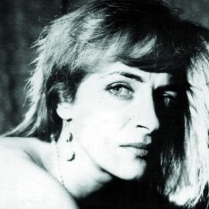 Tatiana Stepa (n.1963-d.2009), interpretă româncă de muzică folk, sursă: corina-roth.blogspot.com
